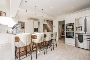 Photo 32- click for photo gallery